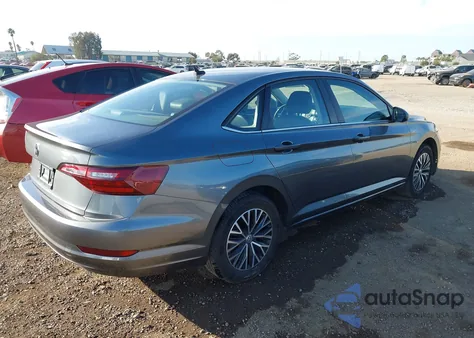 2021 Volkswagen Jetta 1.4T R-Line/1.4T S/1.4T Se z USA, uszkodzony, nr VIN 3VWC57BU4MM009095